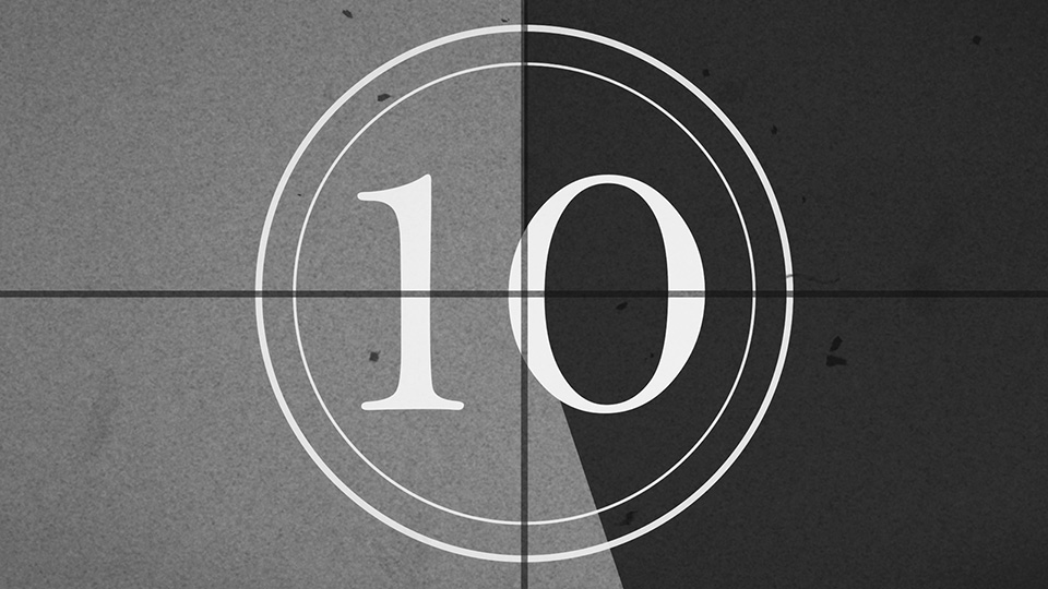 A countdown display shows the number 10