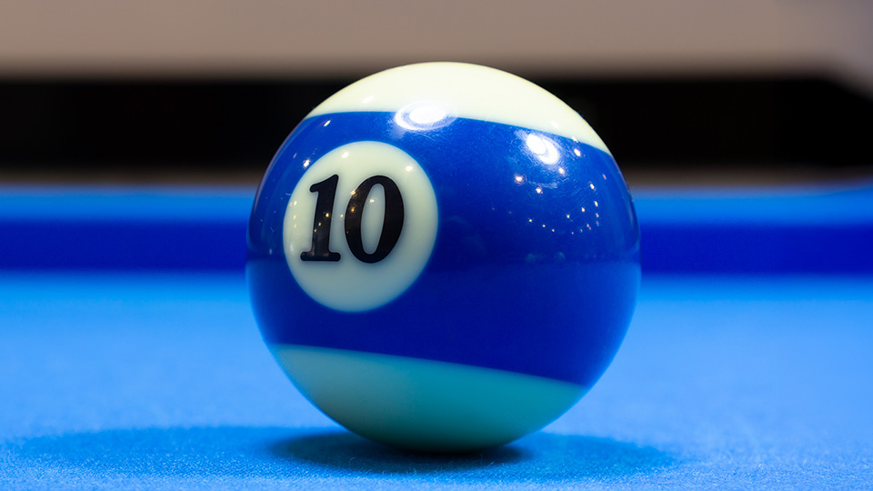 The number 10 billiards ball